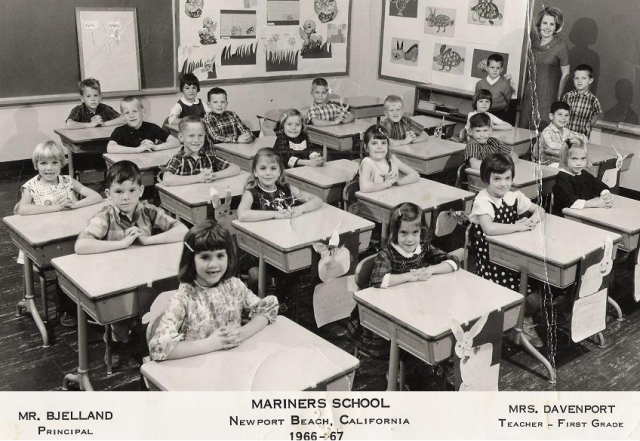 Mrs. Davenports 1st Grade classroom...Find: Brooks Benjamin, Mark Harris, Tracie McBride, Lisa Pedigo, Sally Lingle, Dave Williams.  Can you name any other students?  (photo submitted by Bruce Wyman, an NHHS alumni)